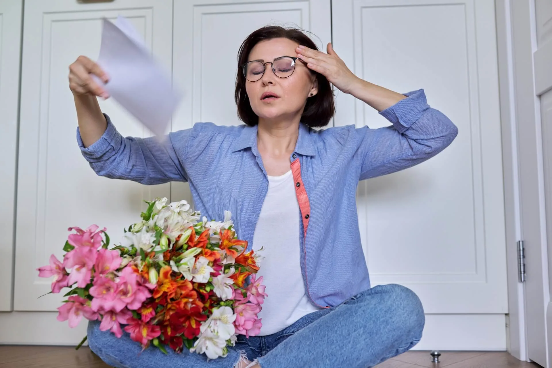 Woman in consultation about perimenopause symptoms â€
